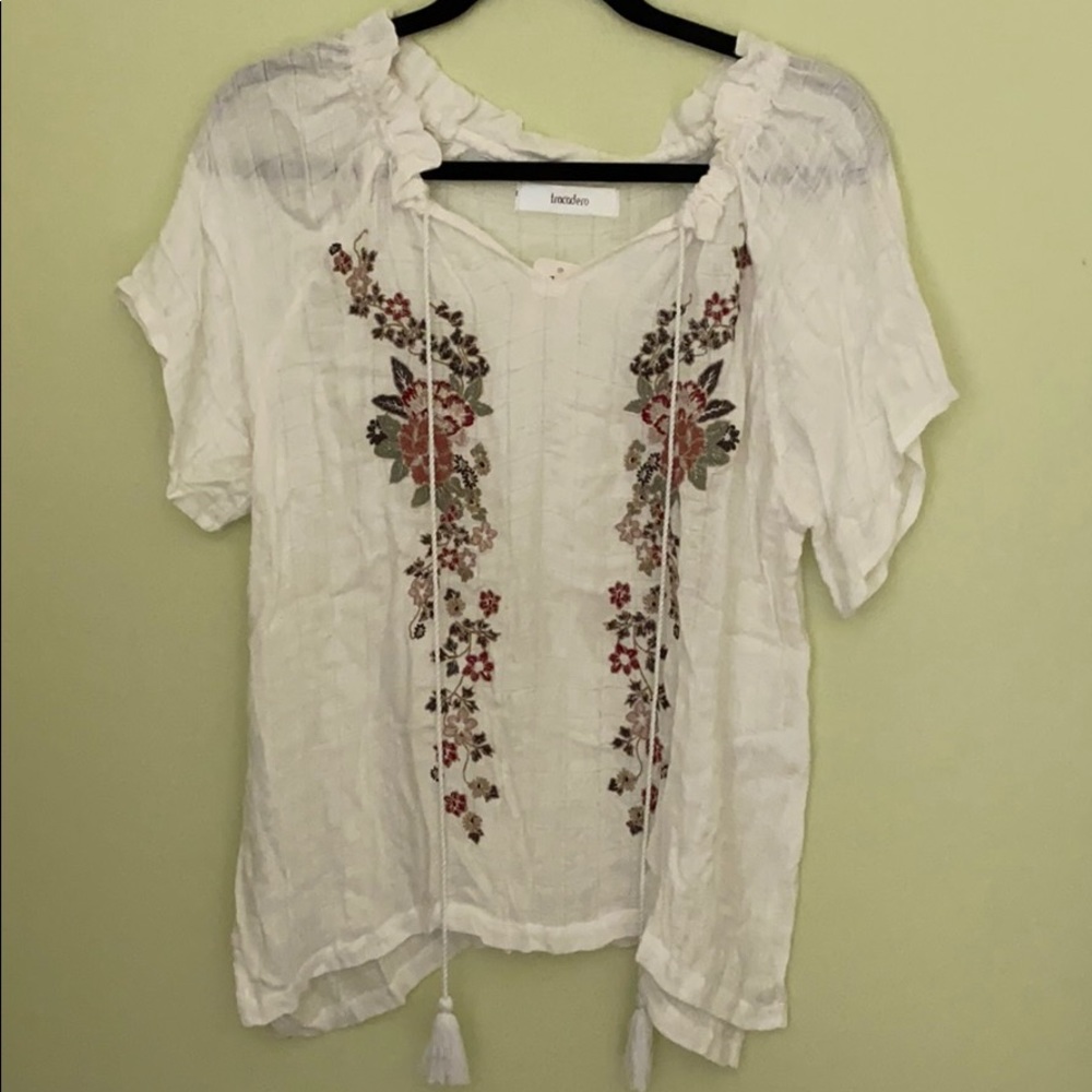 NWT Printed Peasant Blouse